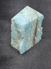 Load image into Gallery viewer, Blue Aragonite Tower 0303
