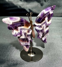 Load image into Gallery viewer, Chevron Amethyst Carved Wing Butterfly 0409