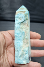 Load image into Gallery viewer, Blue Aragonite Tower 0301
